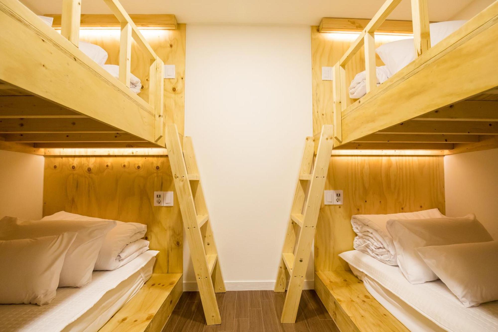 Ekonomy Hotel Myeongdong Central Seoel Buitenkant foto